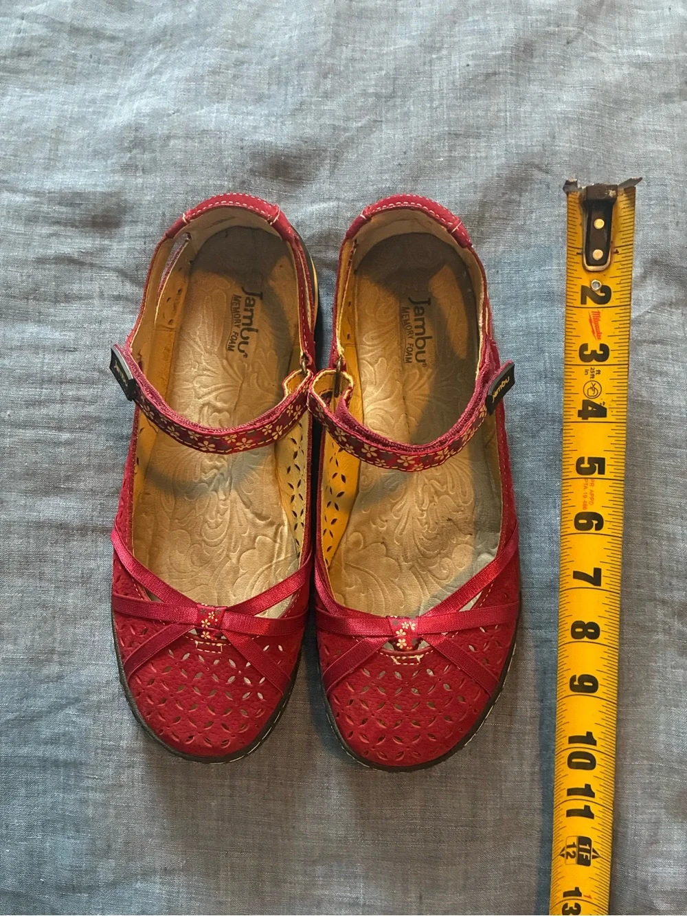 Jambu Red Mary Jane Flat with Cutout Upper size 7.5